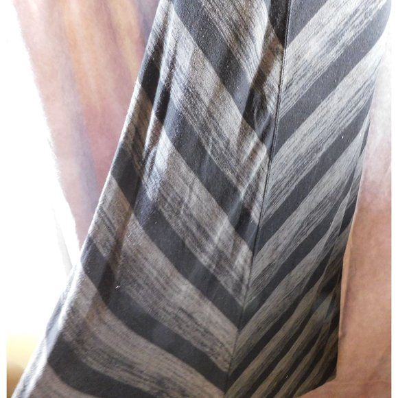 John Paul Richard Maxi Skirt - Picture 2 of 5